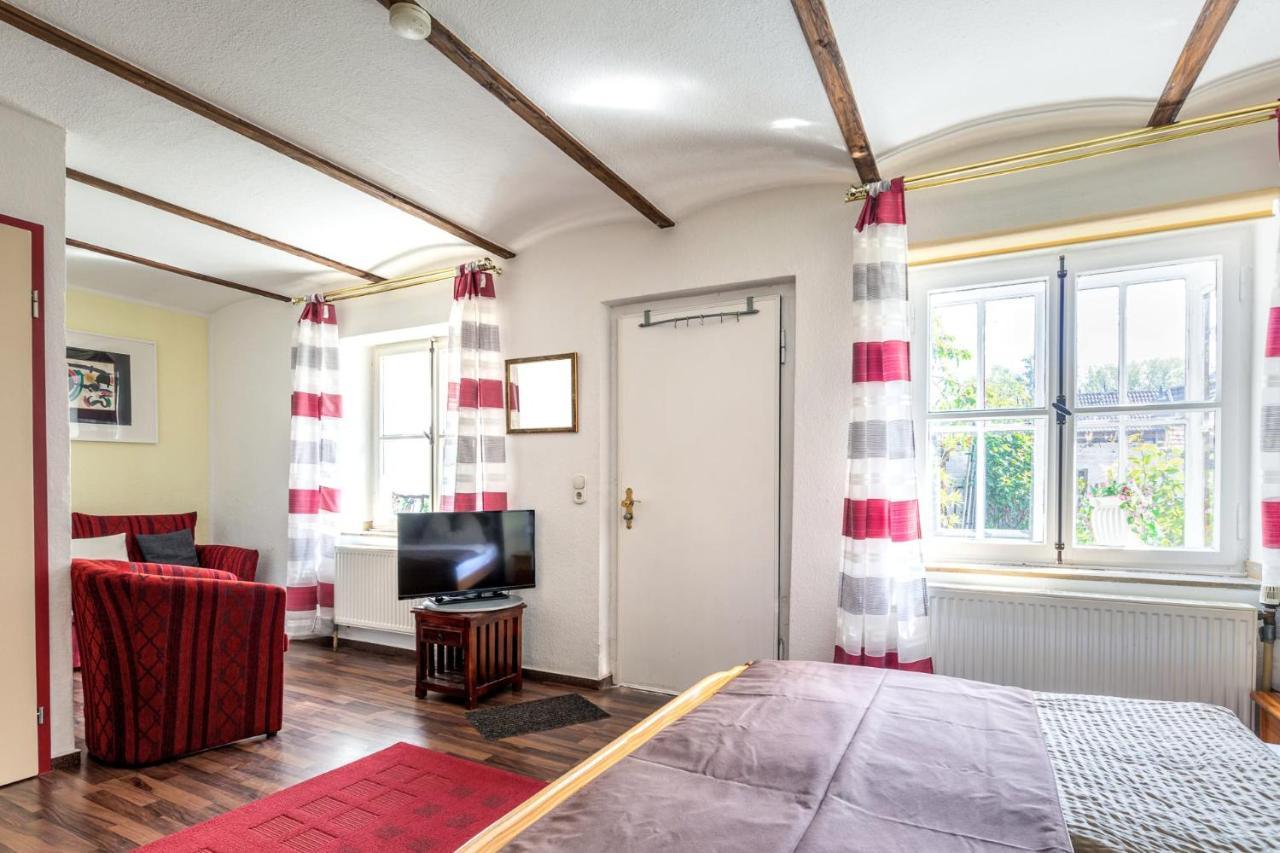 Schloss Destille Dormagen Bagian luar foto